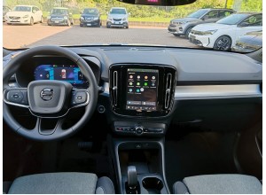 VOLVO XC40 CORE B3 KM ZERO 08/2026 5 ANNI DI GARANZIA